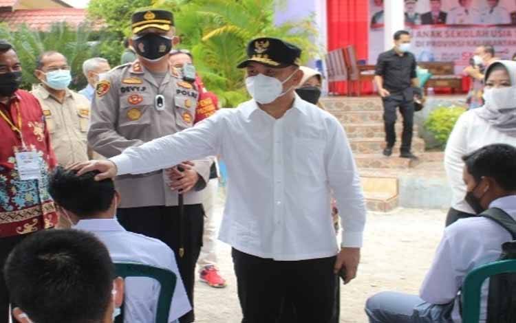 Pelaksanaan Pembelajaran Tatap Muka Bergantung Vaksinasi untuk Pelajar