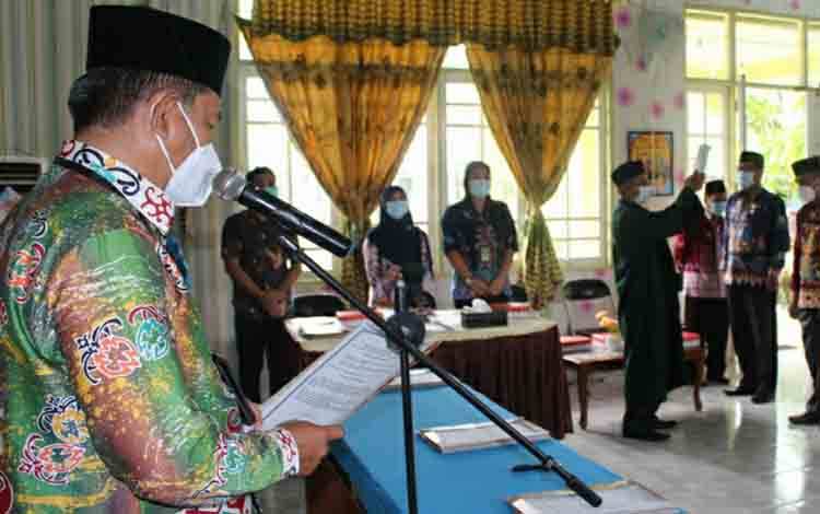 Ini Pesan Kepala Kemenag Kapuas kepada 6 Pejabat Struktural dan 13 Fungsional Baru Dilantik