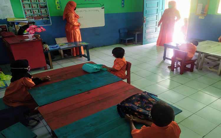 TK Cendrawasih Sampit: Pembelajaran Tatap Muka Terbatas Jadi Tantangan Berat