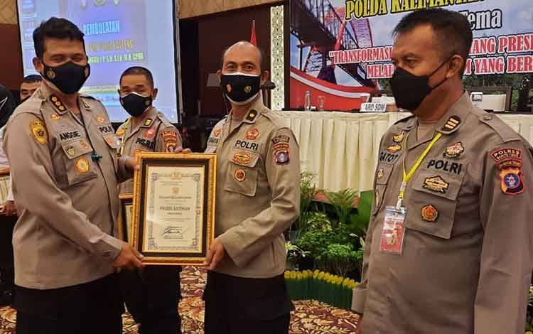 Polres Katingan Terima Penghargaan dari Kapolda Kalteng