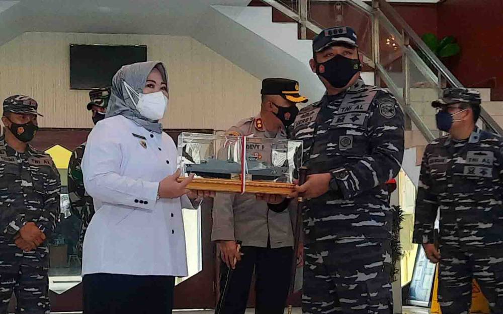 Danlanal Banjarmasin Jalin Koordinasi Bersama Pemkab Kobar untuk Pengembangan Lanal Kumai