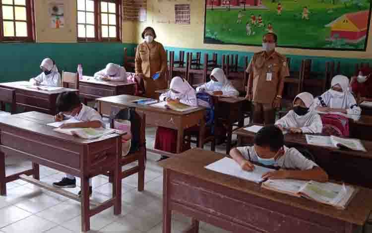 KSP: Tatap Muka 100 Persen Sudah Pertimbangkan Kesiapan Warga Sekolah