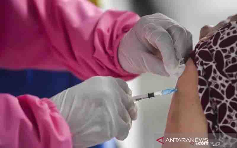 Kemenkes Kejar 2 Juta Dosis Suntikan per Hari