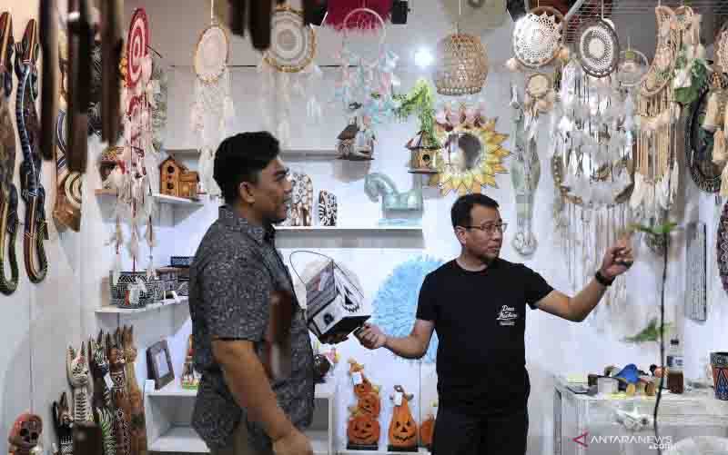 OJK Perpanjang Relaksasi Restrukturisasi Kredit hingga Maret 2023