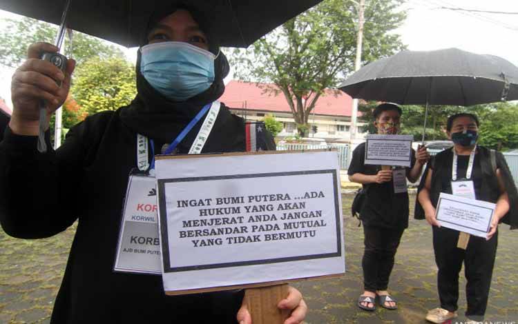 Ratusan Pemegang Polis AJB Bumiputera Ajukan Somasi Massal