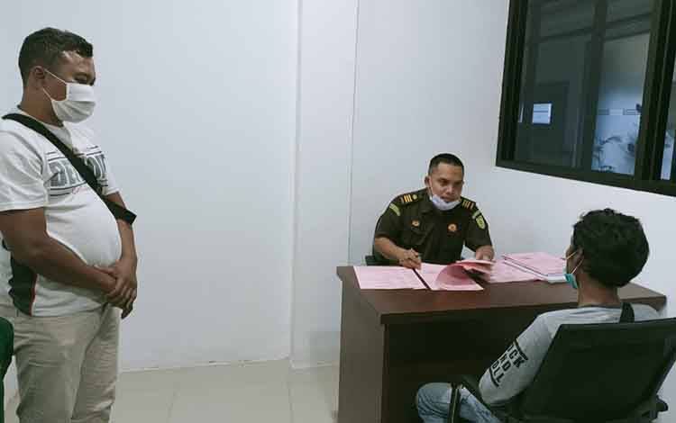 Tersangka Kasus Karhutla di Aruta Diserahkan ke Kejaksaan