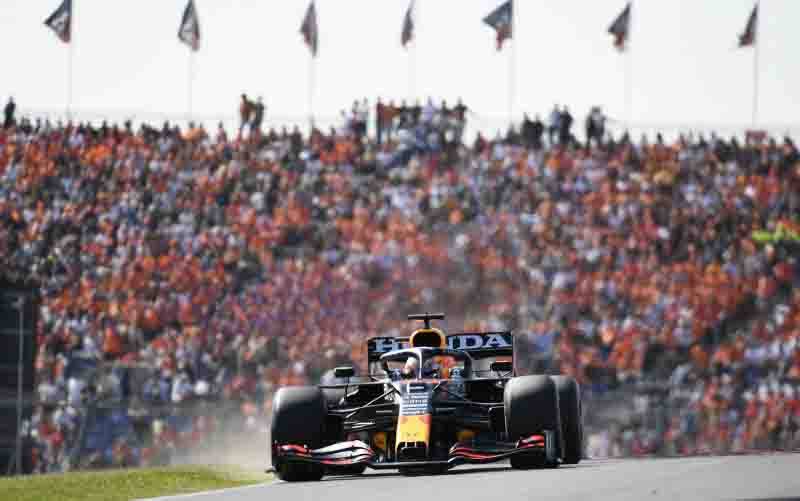 Verstappen kembali ke Puncak Berkat Kemenangan di Zandvoort