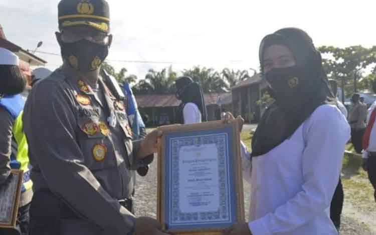10 Personel Polres Katingan Dapat Penghargaan karena Berhasil Ungkap Kasus