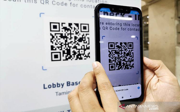 Luhut Jamin Keamanan Data dalam Aplikasi Peduli Lindungi