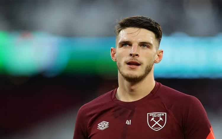 MU Akan Rekrut Declan Rice Musim Depan