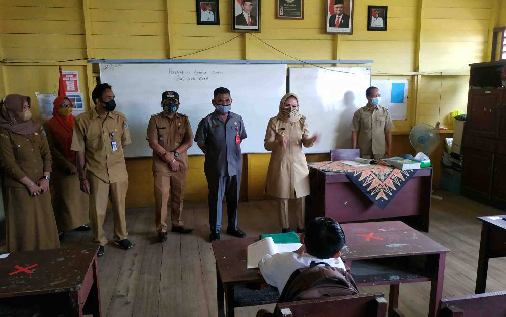 Wakil Bupati Seruyan Cek PTM Terbatas di Sekolah
