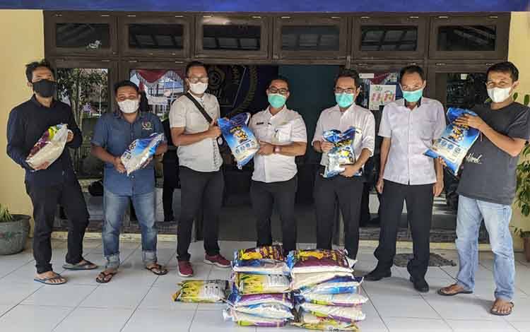 ASN Kotim Peduli Bantu Korban Banjir Melalui PWI