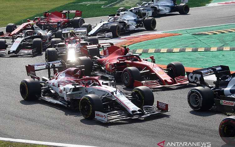 Verstappen - Hamilton Bakal Beradu Sprint Lagi di Monza