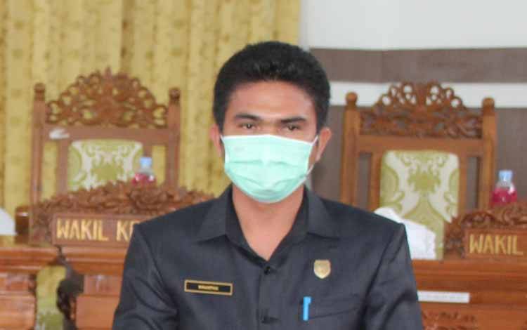 Waket I DPRD Gunung Mas Imbau Warga Manfaatkan Listrik PLN untuk Hal Positif