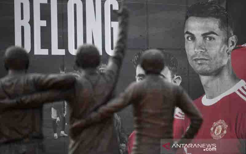 Solskjaer Isyaratkan Ronaldo akan Berlaga Ketika MU Hadapi Newcastle