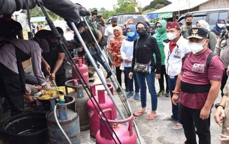 Gubernur Kalteng Minta Keberadaan Dapur Umum untuk Korban Banjir Katingan Diperpanjang