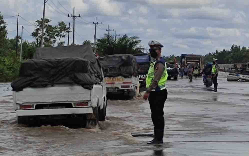 Kepolisian Berwenang Tindak Kendaraan Over Kapasitas