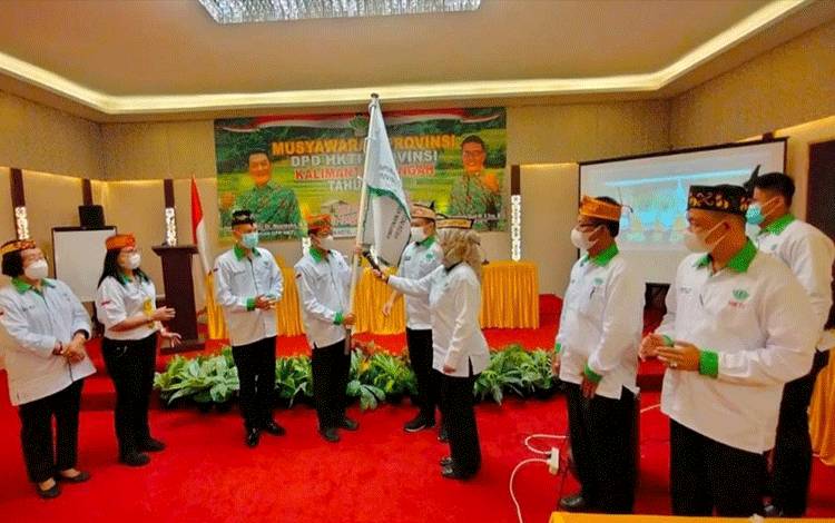 Bupati Murung Raya Pimpin HKTI Kalteng