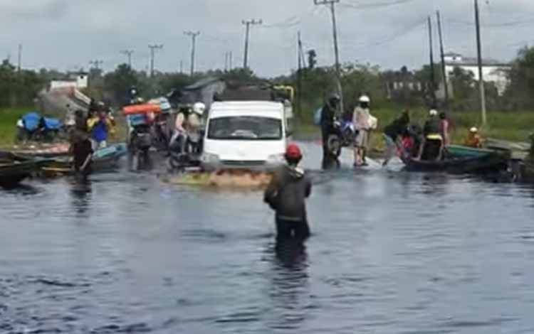 Badan Jalan Ahmad Saleh Yang Terendam Banjir Akan Ditinggikan