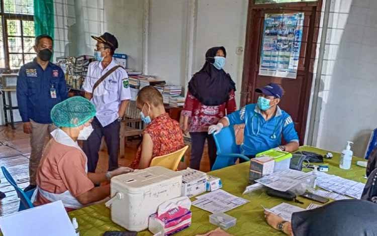 Penyandang Disabilitas di Rumah Singgah Kapuas Jalani Vaksinasi Covid-19
