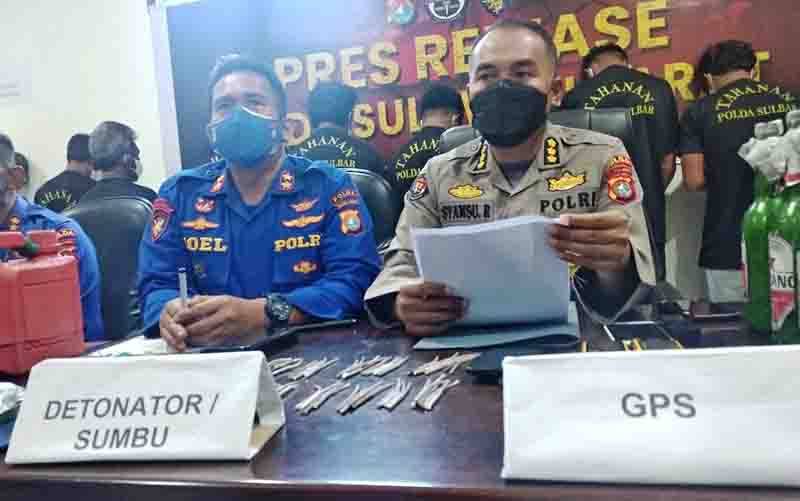 Polisi Tangkap 11 Nelayan Pengguna Ratusan Bom Ikan