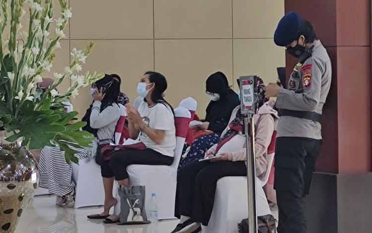 Satgas Ingatkan 2 Kategori Utama Varian Covid-19