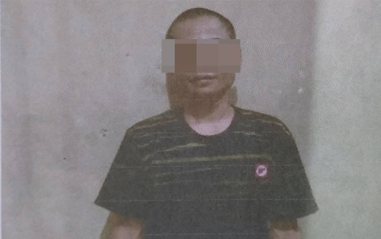 Pencuri Sawit Ditangkap Saat Memikul Hasil Curiannya