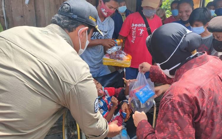 Mensos Nilai Perlu Strategi Penanganan untuk Kawasan Terisolir