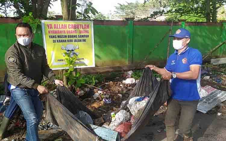Ini Cara Karang Taruna Kotim Edukasi Oknum Masyarakat Buang Sampah Sembarangan