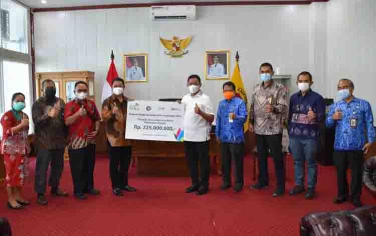 PLN Unit Induk Wilayah Kalselteng Bantu Penanganan Banjir di Kalteng