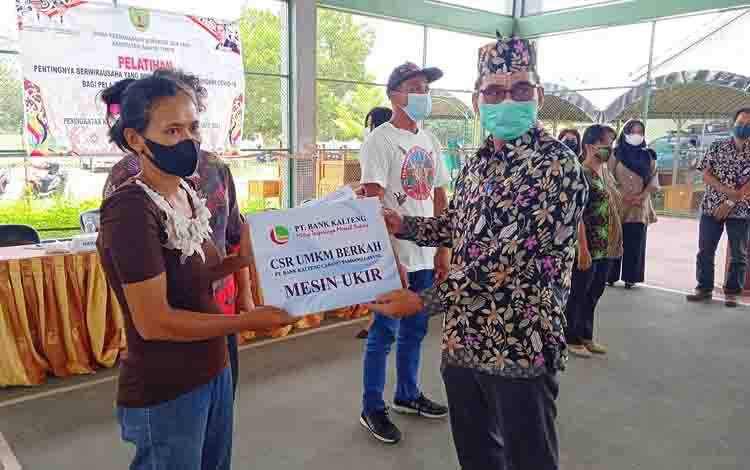 Tutup Pelatihan, Begini Pesan Kadis ke Pelaku UMKM