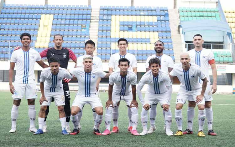 Ian Andrew Gillian Pelatih Baru PSIS Semarang