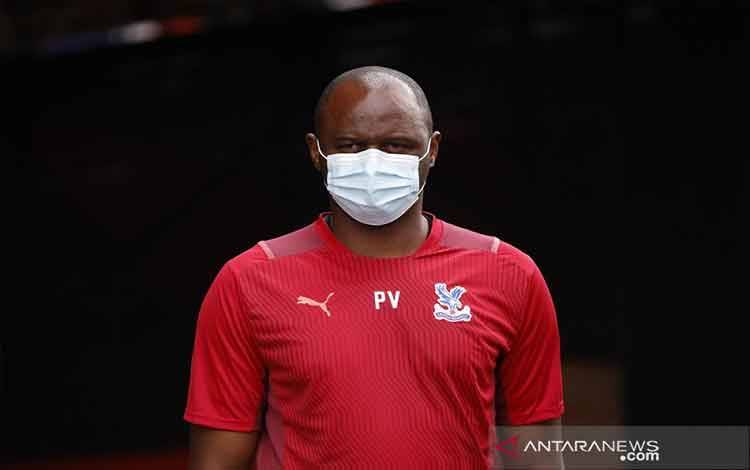 Vieira Tegaskan Crystal Palace Sambangi Anfield Tanpa Rasa Gentar