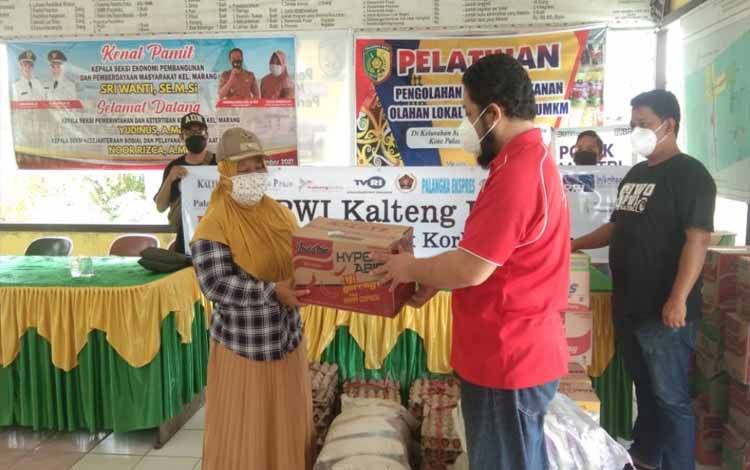PWI Kalteng Salurkan Bantuan Korban Banjir Palangka Raya