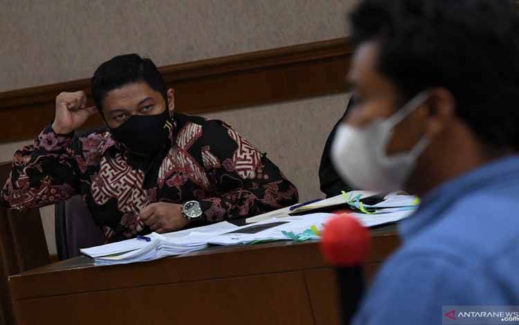 Eks Penyidik KPK Minta Penyetoran Uang Disamarkan dari Usaha Konfeksi