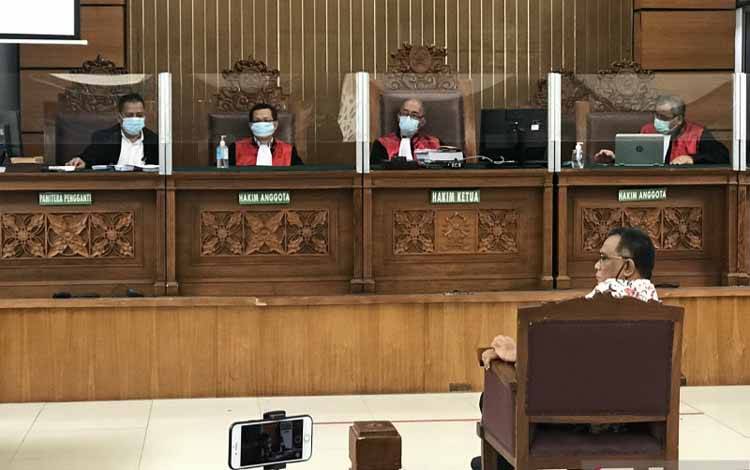 Jaksa Tuntut Jumhur Hidayat Hukuman 3 Tahun Penjara