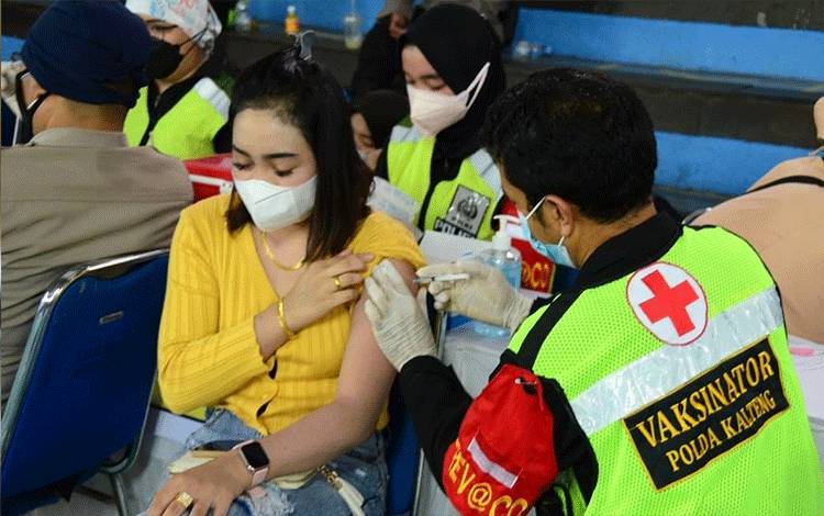 84 Persen Nakes di Palangka Raya Tuntas Vaksin Dosis Ketiga
