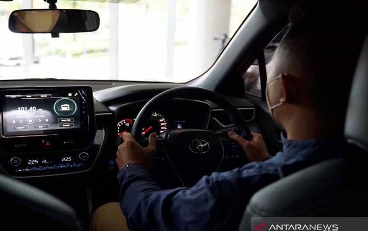 Bahaya Merokok di Dalam Mobil
