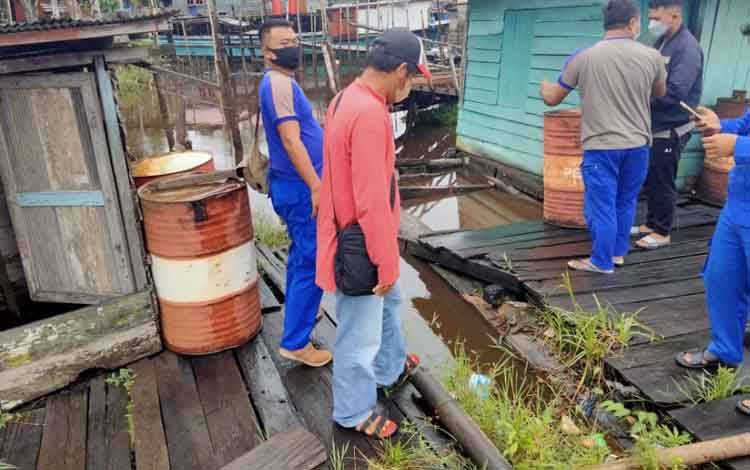 Warga Minta Ganti Rugi kepada Kapal yang Senggol Lanting Hingga Rusak