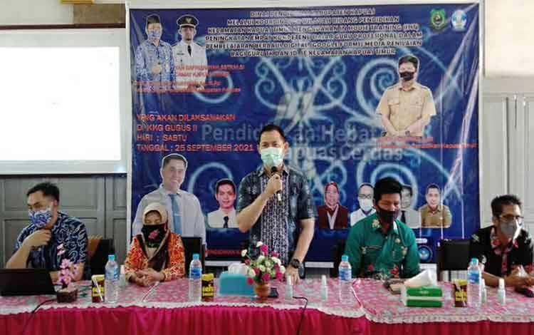 Camat Kapuas Timur: Kompetensi Guru Wajib Dimiliki