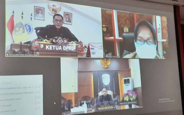 DPRD Dengarkan Jawaban Wali Kota Atas Pandangan Fraksi Tentang RAPBD Perubahan