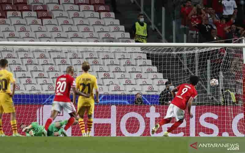 Barcelona Hancur Lebur di Kandang Benfica
