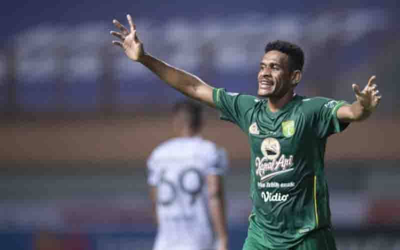 Persebaya Kalahkan PS Sleman 3-1