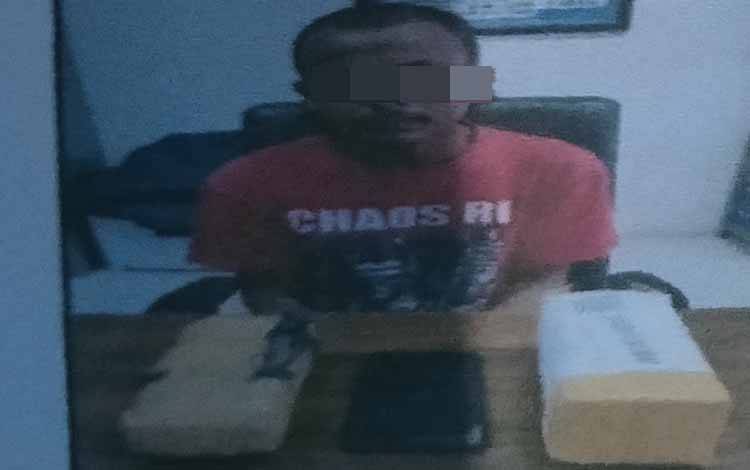 Baru Terima Paketan Ganja, Tidak Berapa Lama Langsung Diciduk