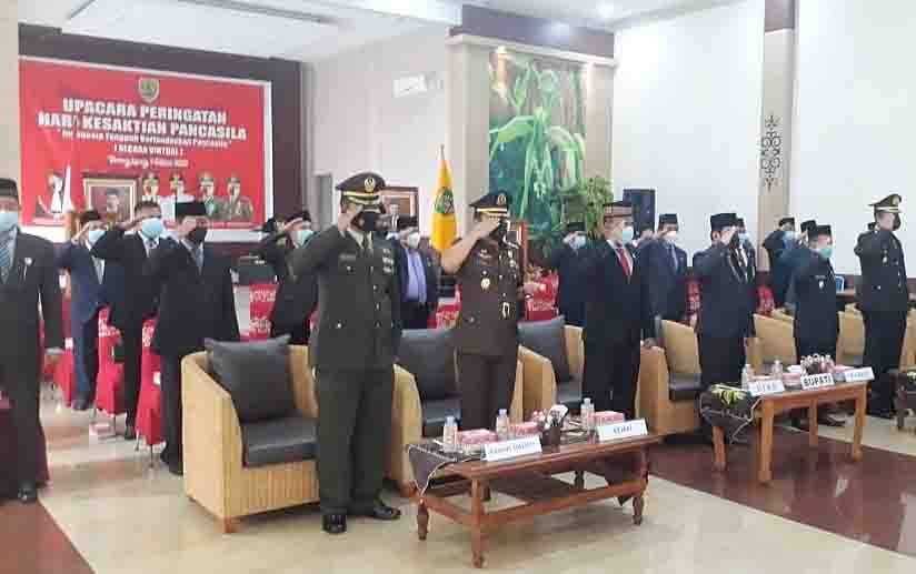 Bupati Barito Timur Ikuti Peringatan Kesaktian Pancasila Secara Virtual