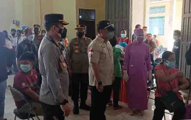 Vaksinasi Massal di Kecamatan Gunung Bintang Awai untuk Wujudkan Zona Hijau