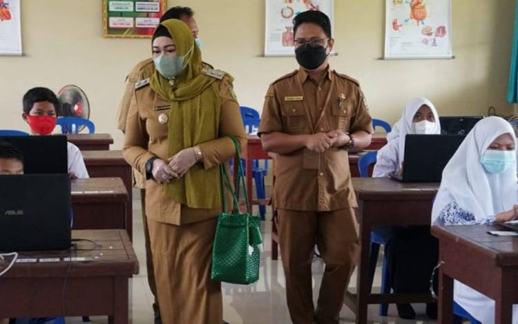 Wakil Wali Kota Palangka Raya Apresiasi Disiplin Prokes Peserta ANBK
