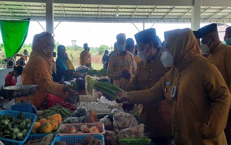 Kecuali Semen Tiga Roda, Harga Komoditas Lain Stabil