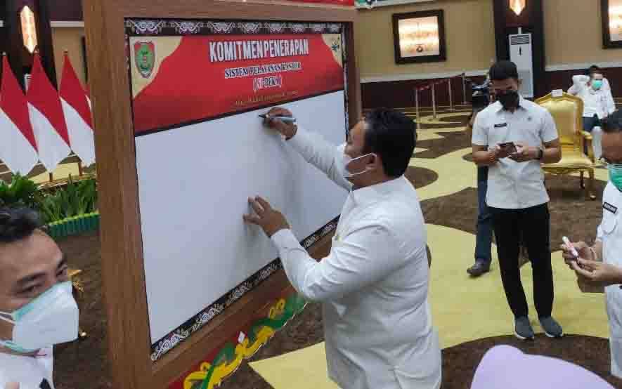 Wagub Kalteng Lounching Aplikasi Si-Peka