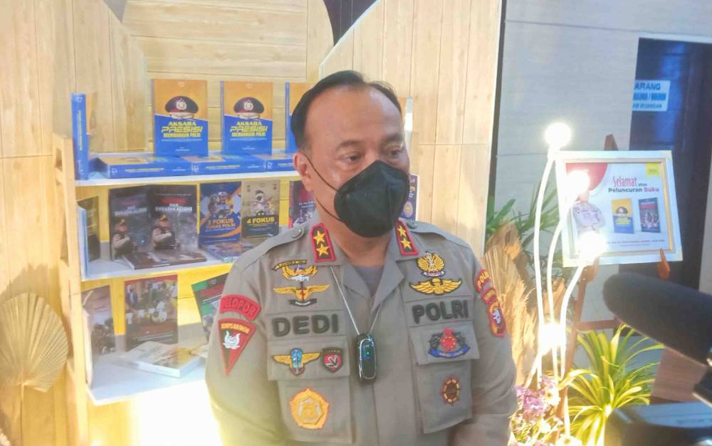 Kapolda Kalteng Luncurkan Buku Aksara Presisi Membangun Polri
